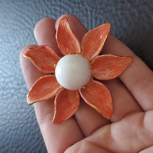 VTG Vans Authentics brooch/pendant